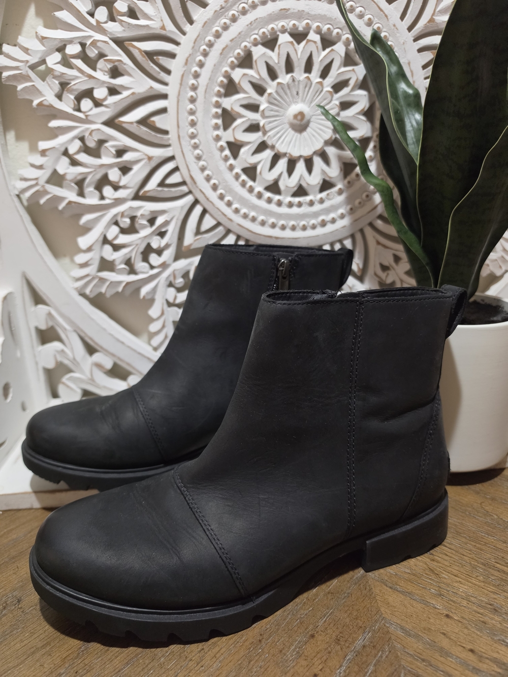 Sorel Waterproof Black Ankle Boot - Inner Zipper Womens Size 9.5